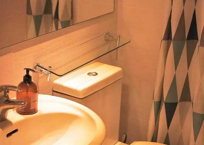 Apartahotel Cozy Tahanan Azure Close To Naia